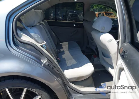 2003 Volkswagen Jetta Gls 2.0L from USA, damaged, VIN 3VWSK69M13M076031